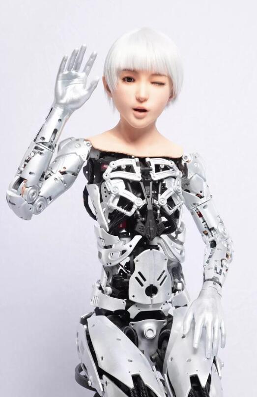 這是一個(gè)設(shè)計(jì)跨界、顛覆、創(chuàng)造的時(shí)代，也是工業(yè)設(shè)計(jì)公司騰飛的時(shí)代