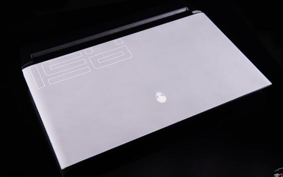 游戲本的工業(yè)設(shè)計(jì),公司旗艦-ALIENWARE AREA-51M評測